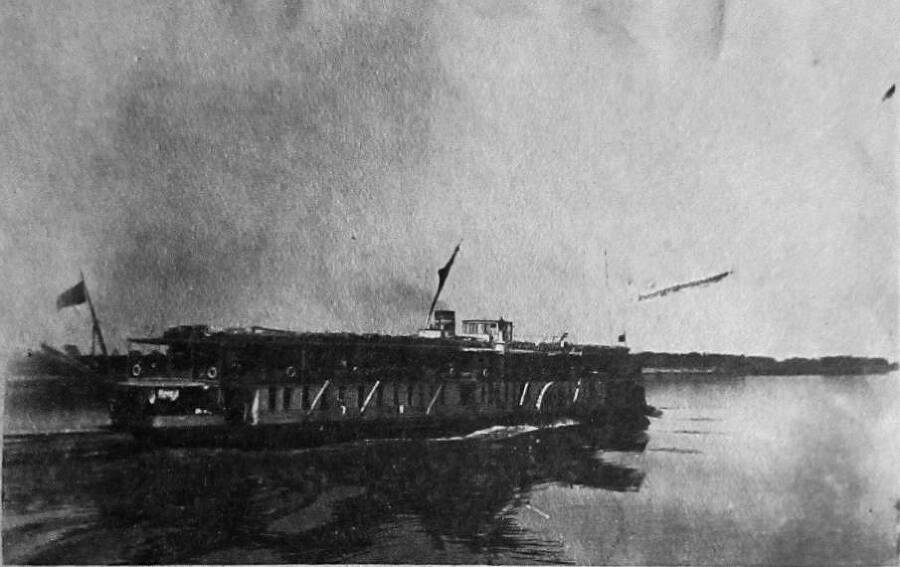 Вниз по Волге (сборник) - i_029.jpg