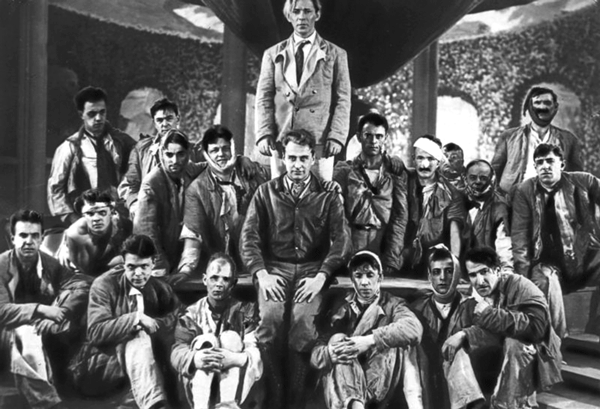 Леонид Утесов. Песня, спетая сердцем - i_027.png