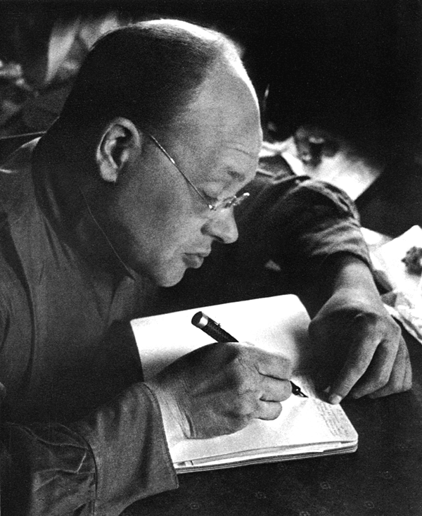 Леонид Утесов. Песня, спетая сердцем - i_037.png