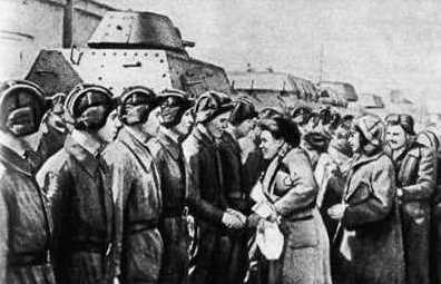 Железнодорожники в Великой Отечественной войне 1941–1945 - i_100.jpg