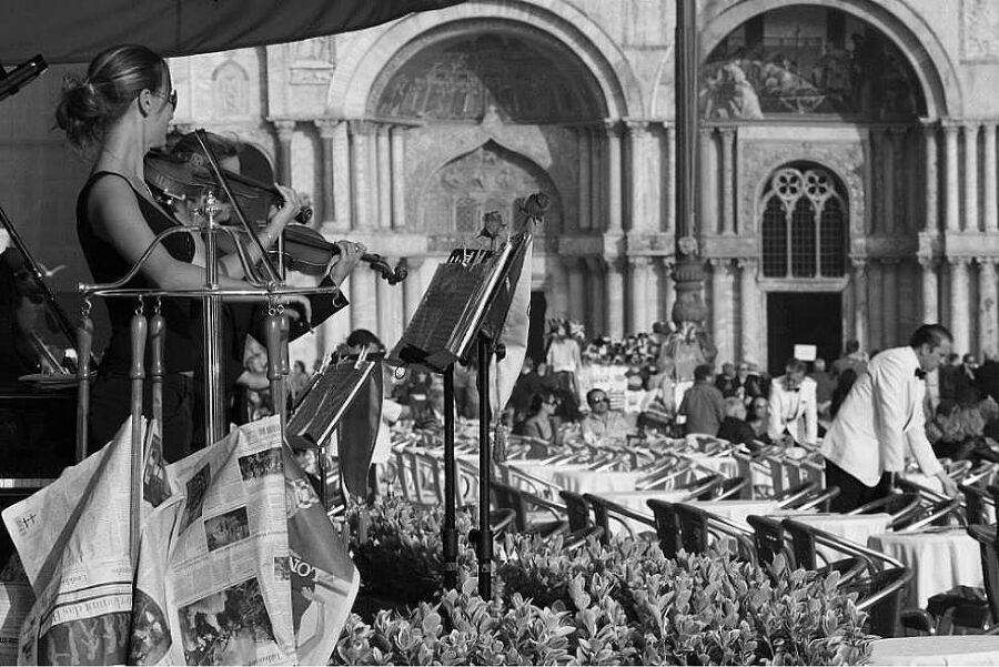 Вкусная Венеция. Любовь, еда и тайны Северной Италии - i_022.jpg