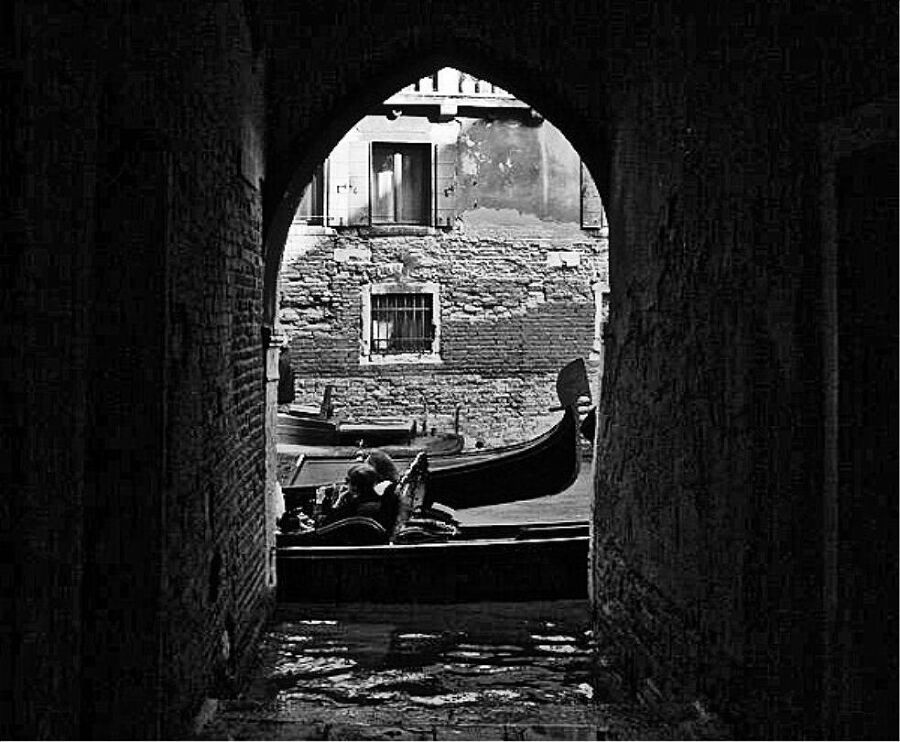 Вкусная Венеция. Любовь, еда и тайны Северной Италии - i_028.jpg