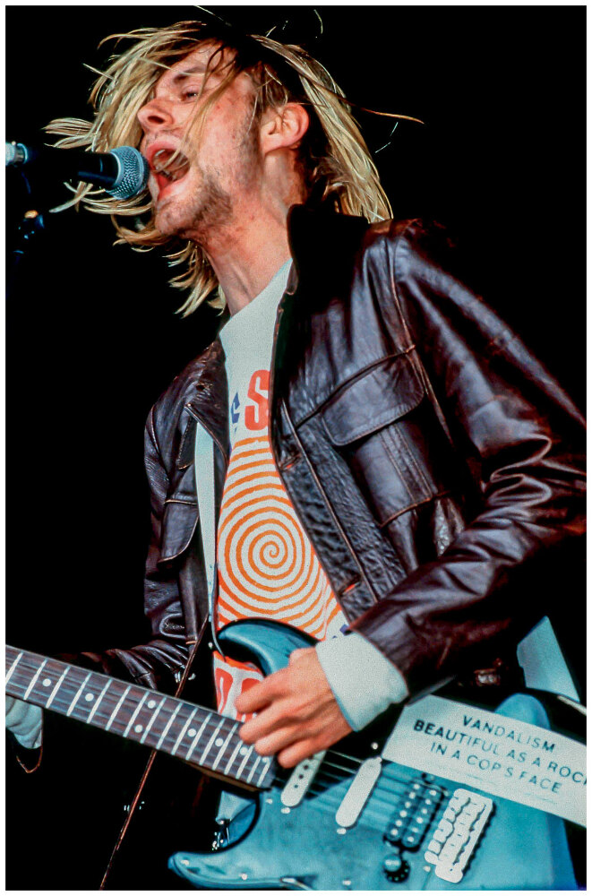 Курт Кобейн. Падший ангел рок-н-ролла - i_002.jpg