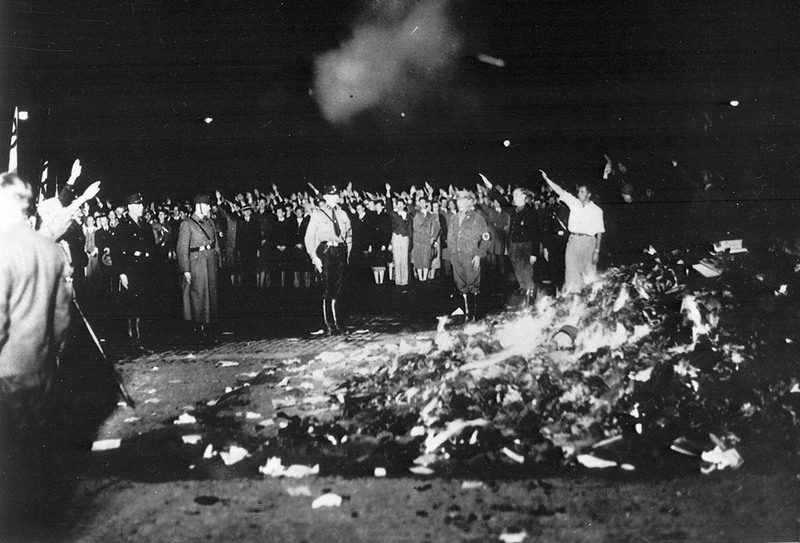 Ремарк. «Как будто всё в последний раз» - i_023.jpg