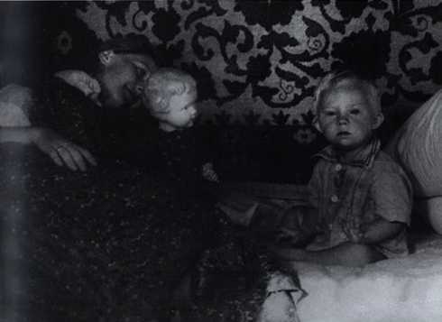 И и Я. Книга об Ие Саввиной - i_010.jpg