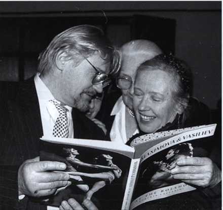 И и Я. Книга об Ие Саввиной - i_044.jpg