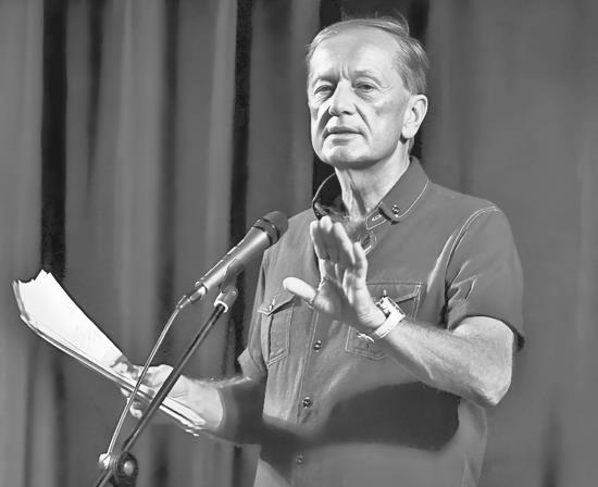 В политике сбывается самое нелепое. Беседы с Михаилом Задорновым - i_007.jpg