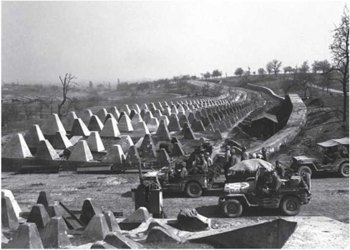 Политическая коррупция в Третьем рейхе - i_029.jpg