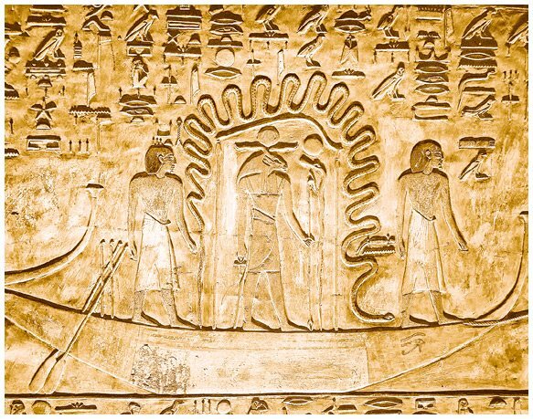 Культы Древнего Египта. От обожествленного солнца и золотой плоти царя до птицы Бену и бога Нуна - i_094.jpg