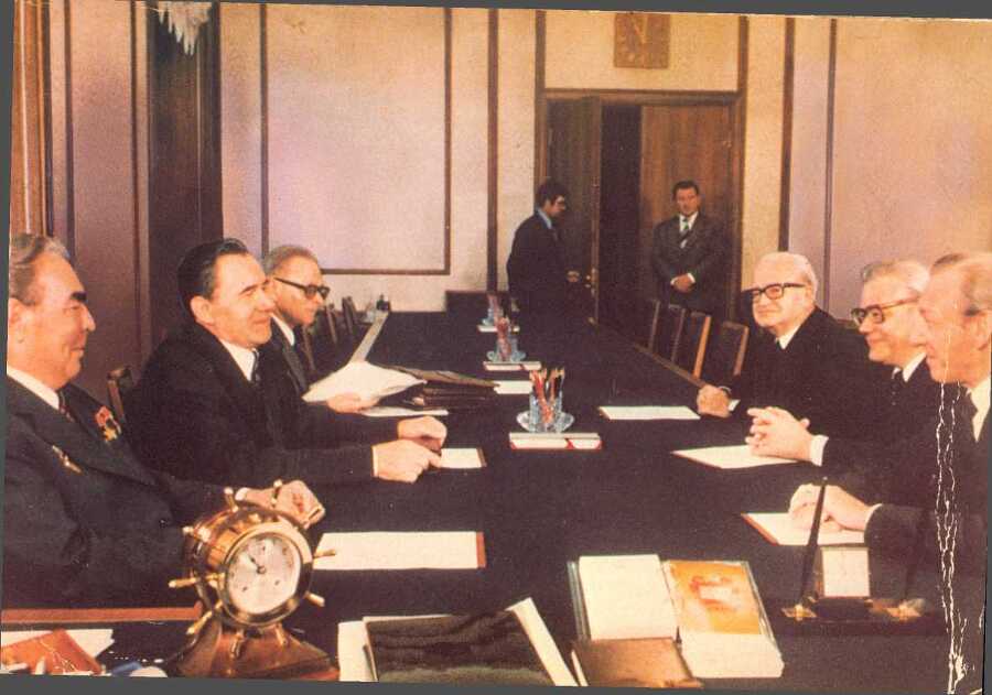 Разрыв с Москвой - i_007.jpg