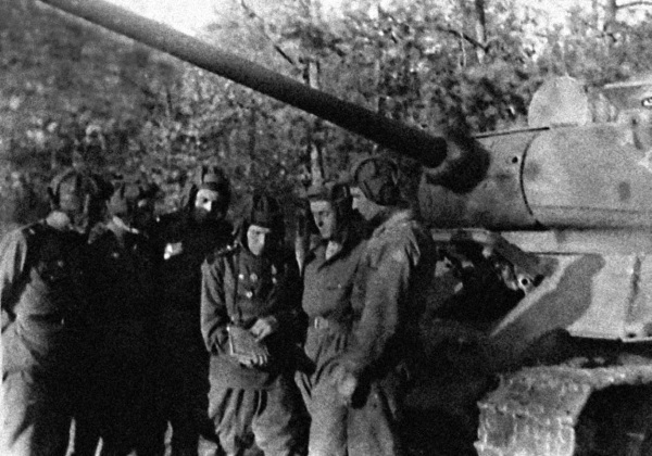 Первая из Гвардейских. 1-я танковая армия в бою - i_366.jpg