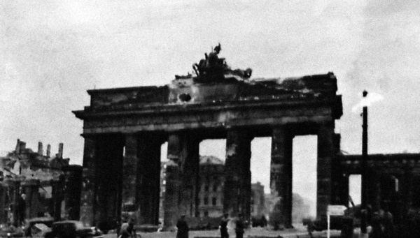 Первая из Гвардейских. 1-я танковая армия в бою - i_586.jpg